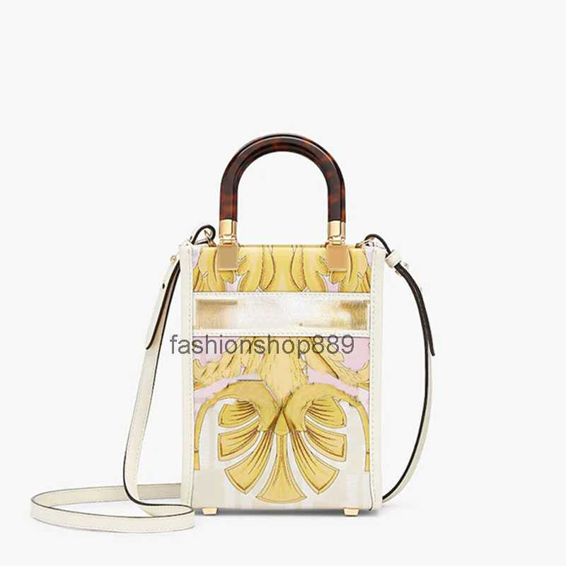 

Designer Totes Women Luxurys Handbags Crossbody Leather Meenger Shoulder Bags Embroidered Mini phone bag straw Bucket bag 2023, 25