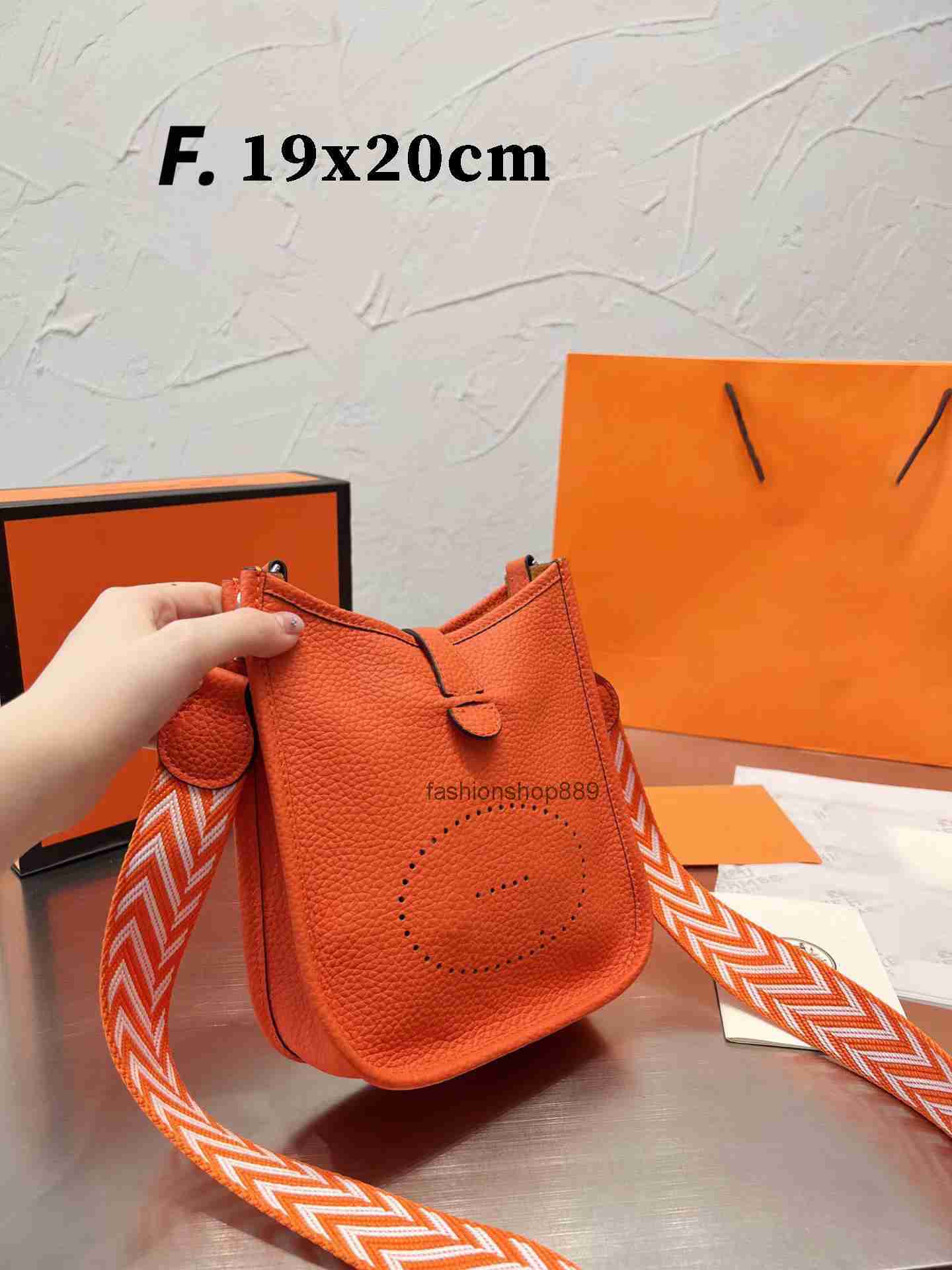 

Bags Shoulder Designer Bag Ladies Letter Cross body Square large Handbag Claic Gold Chain bag Flap Light Hardware 2023 top quality Bucket phone bag Mini