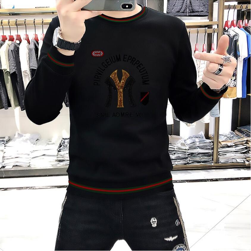 

Men's Hoodies & Sweatshirts Golden velvet sweater men's European station men's Sequin embroidery contrast Rowan Pullover long sleeve top, W1