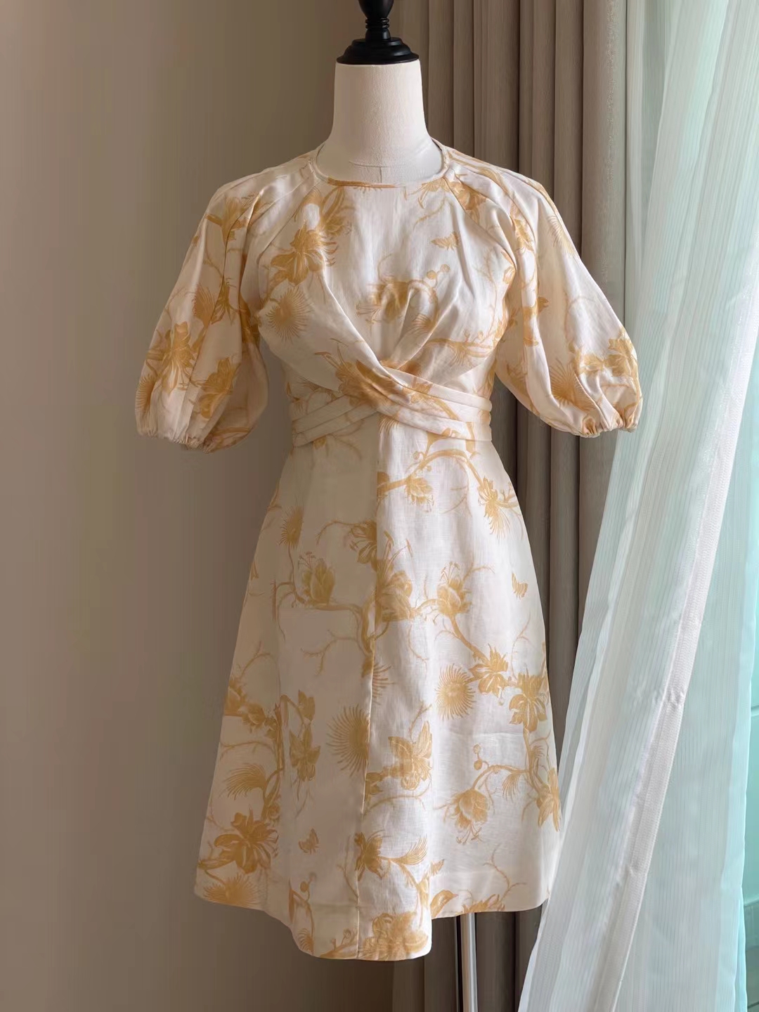 

Runway dress Spring 2023 new ready-to-wear series wrap style mini dress 01, Multi