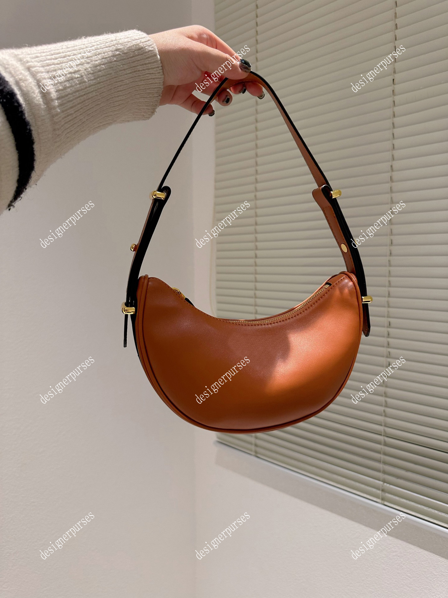 

TZ Classic triangle logo shoulder bag lady hobo underarm bag Fashion Solid color handbag Women half round handbags Zipper closure small Designer tote bags purses 23C, White