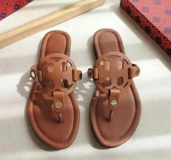 

Brand Women's Designer Slippers Ladies Hollow Pattern Flat Shoes Low Heel Slippers Fashion Luxury Slippers Rubber Summer Flip Flops, Color 27
