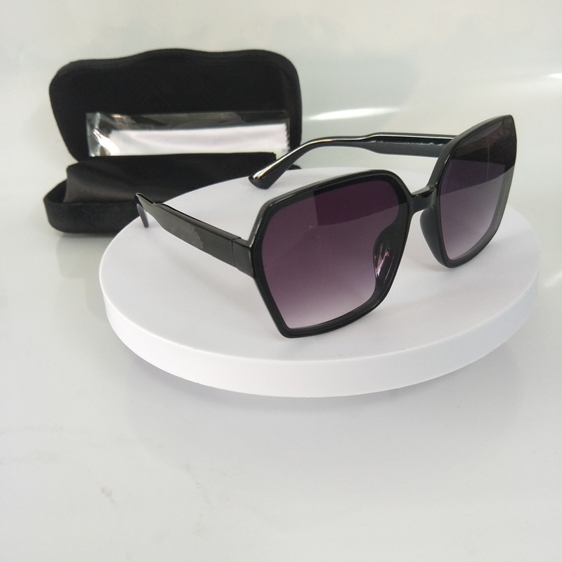 

Black Square Sunglasses Designers Sun Glasses For Men Sunshade Fashion Womens Eyeglasses 5 Colors