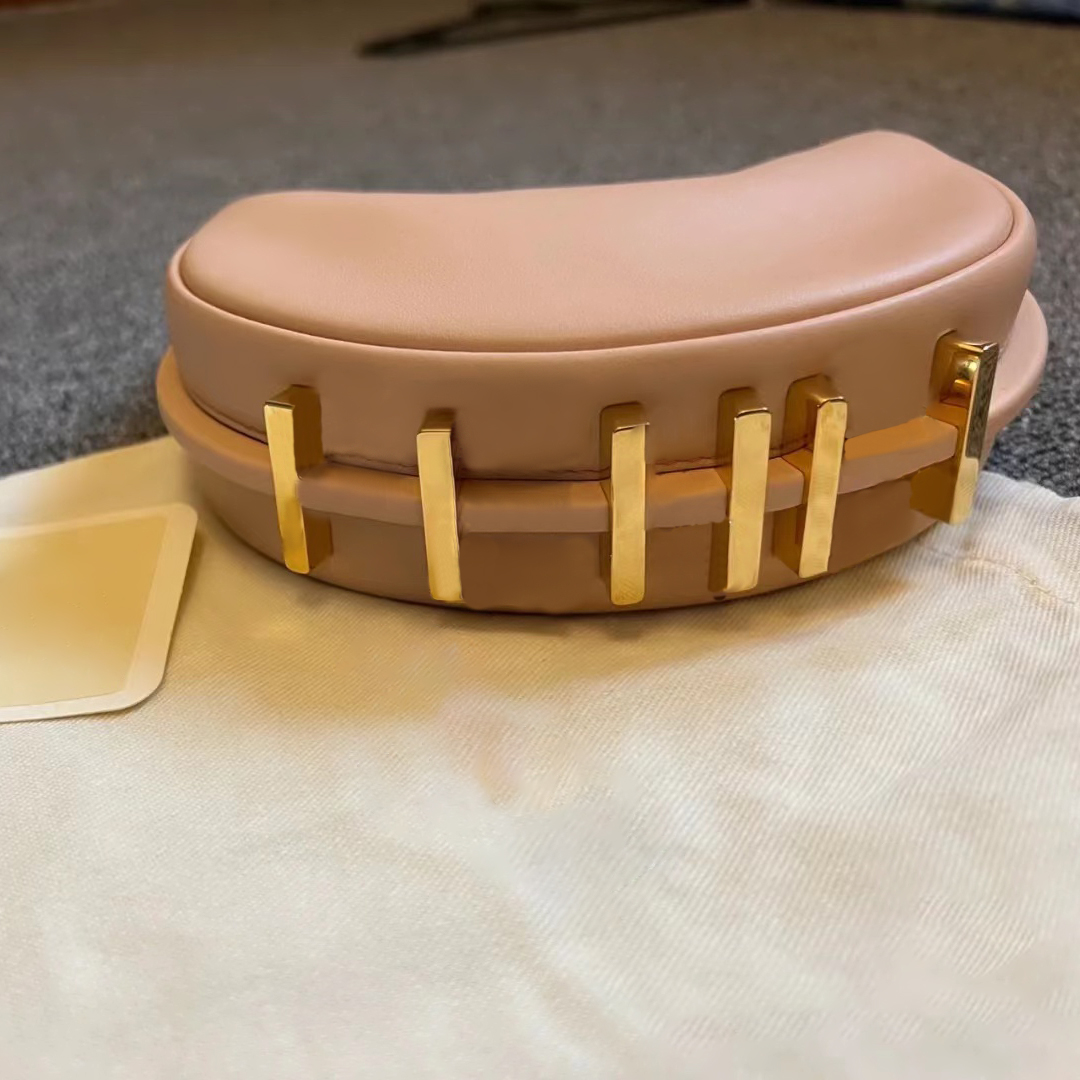 

High quality Designer totes fend half moon bag graphy cross Body quality men Shopping bag women classic travel Genuine Leather Totes Handbags wallets clutch Handbag, Black