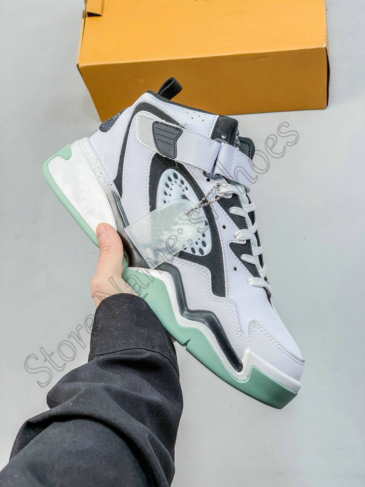 

Casual Basketball Shoes Men and Women Sneaker Virgil Trainer Abloh New Black White Mens Trainers Outdoor Sneakers