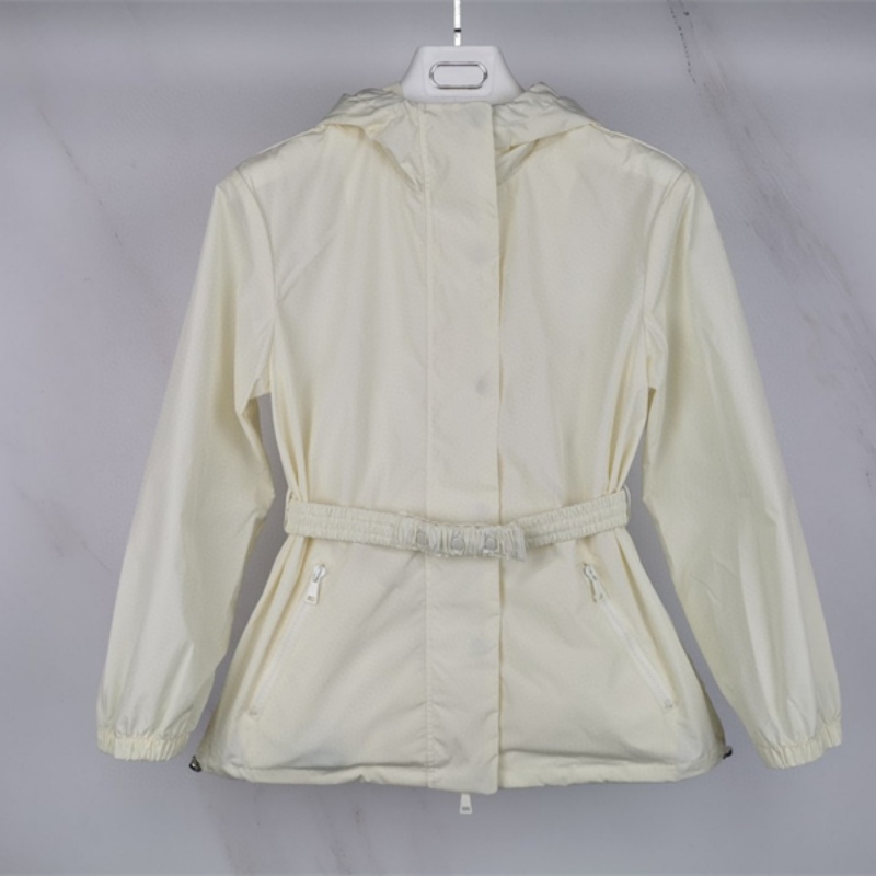 

Fashion Spring Trench jacket women Hooded Jackets with Belt Sunprotection Windbreaker Thin Casual Coats New Style, Beige