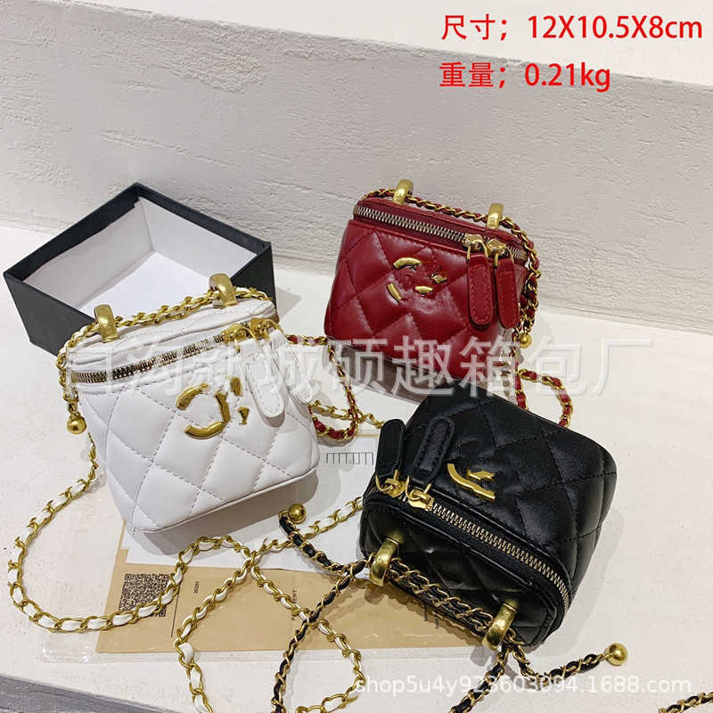 

Designer Channel Cc Women Chanei Bag Designer Bag New Small Fragrant Wind Double Golden Ball Mini Box Bag Women's Rhombus Chain Single Shoulder, Black5