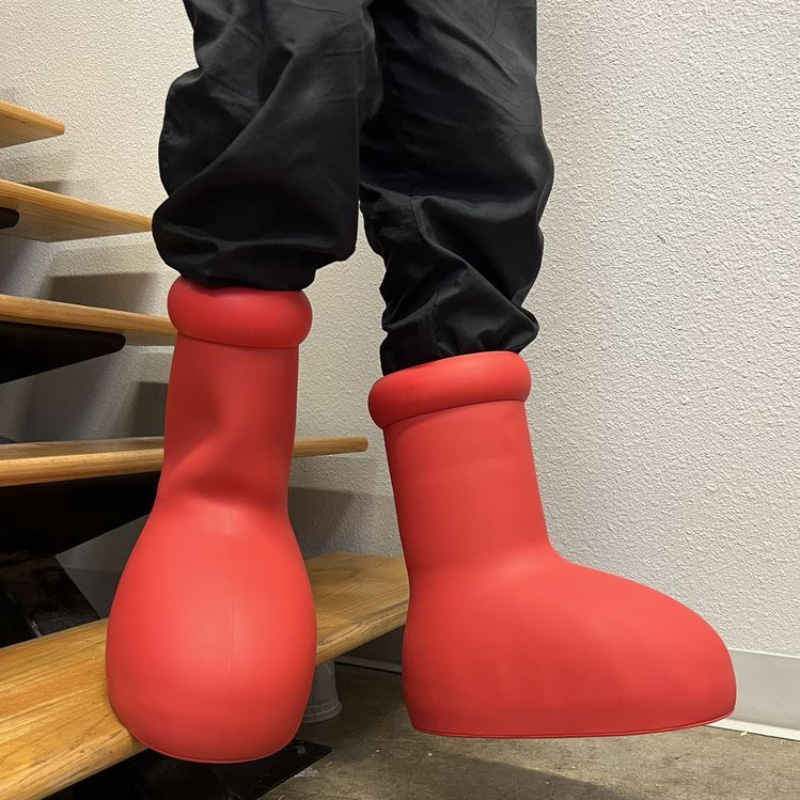 

MSCHF Astro boy Big Red Boots Cartoon tall boot Rubber sneakers Dora shoes Round Toes knee-high Wellies luxury designers mischievous shoe for unisex factory footwear
