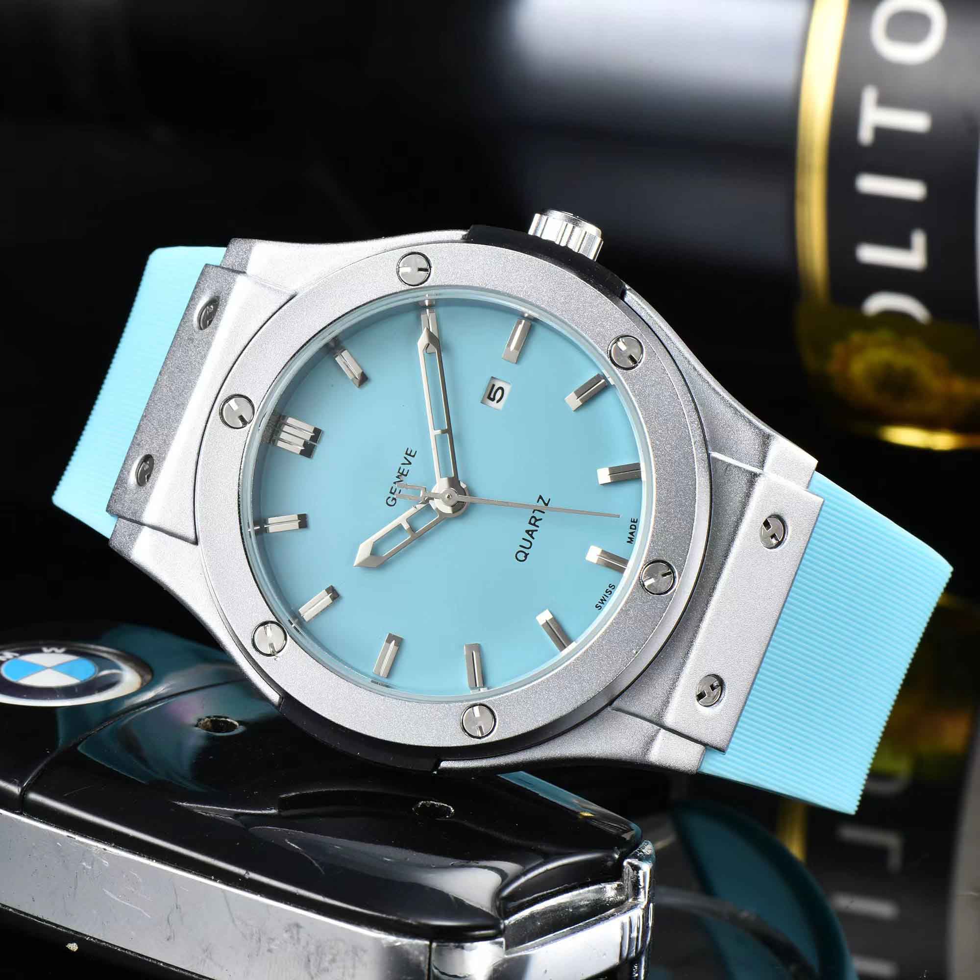 

2023 Men's Luxury Quartz Watch Business Fashion leisure three-pin Multi-Function Waterproof Luminous Tape Watches, N000000009