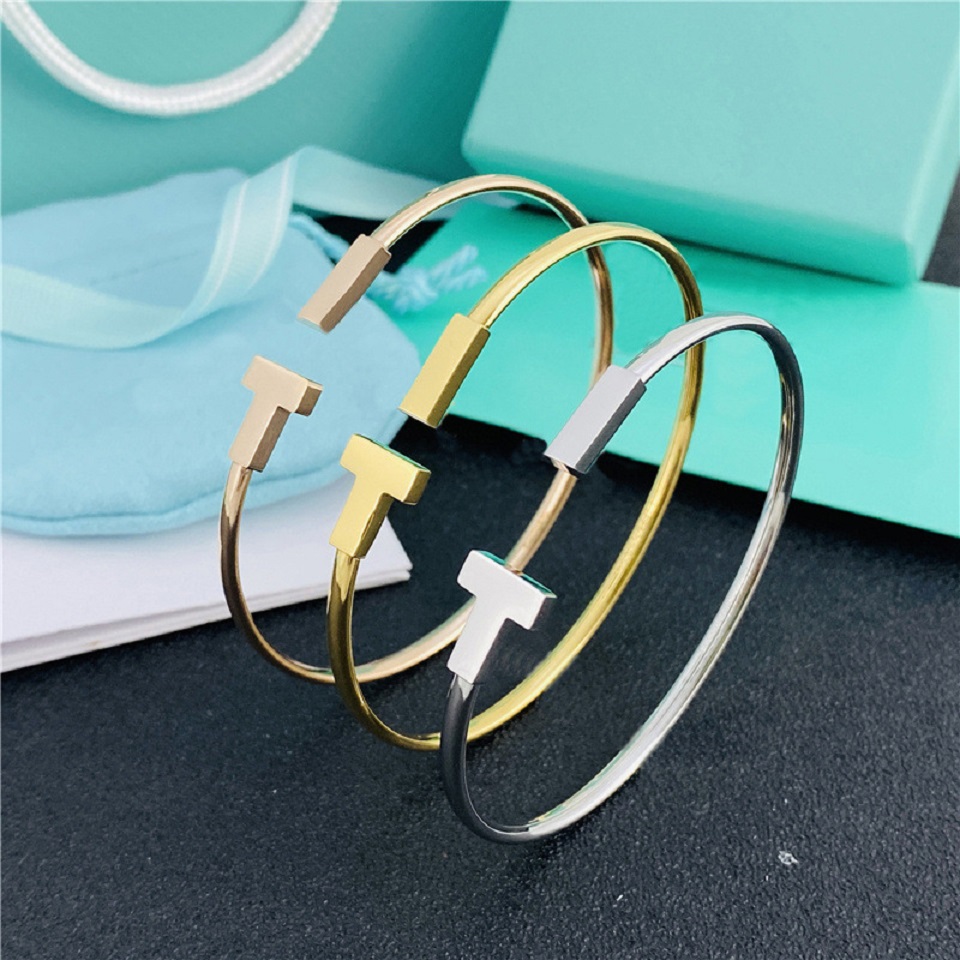 

Bracelet love bangle Designer Jewelry bangles for women men gold bangle diamond bracelets Titanium Steel Engaement party Anniversary gift lover
