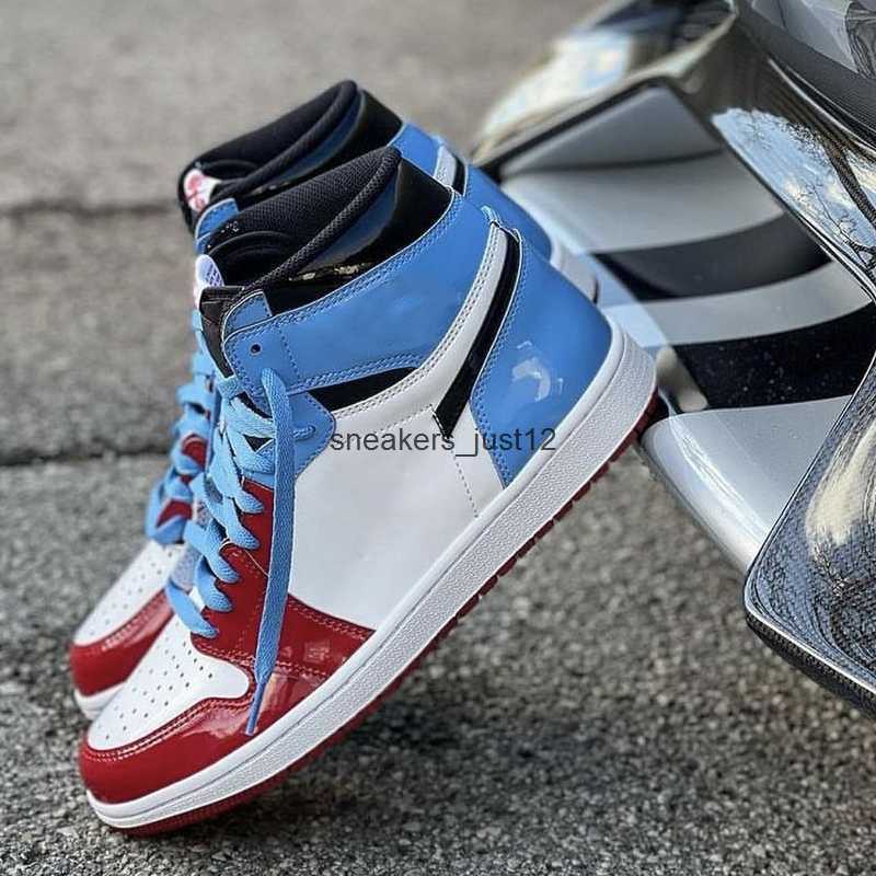 

Basketball Sport shoes Men 1S Chicago1 Fearless Jumpman 1 Hyper Royal Patent Panda OG dark Mocha bred shadow UNC Smoke Grey Women Sports, With original box