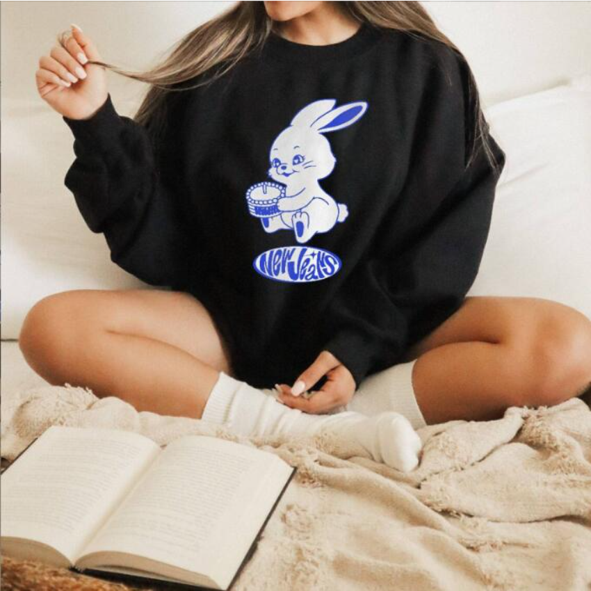 

KPOP New Jeans Merch Hoodie K-pop NewJeans Bunny Oversized Hoodie Women Men Long Sleeve Crewneck Sweatshirt Harajuku Tracksuit, 009