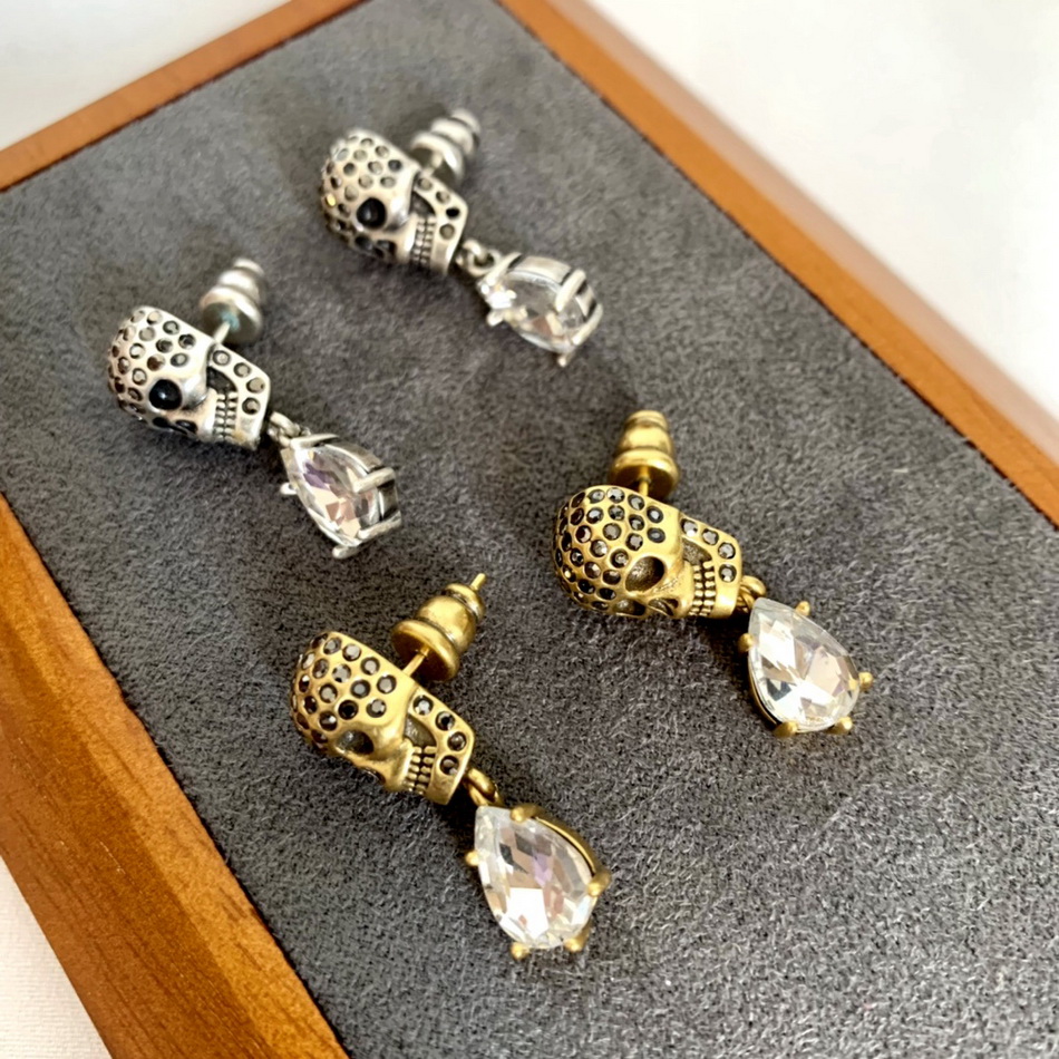 

New style Dangle Earring Skeleton crown 18K Gold plating ladies Black Diamonds Skull Pendant Earrings Ear Studs pearl ear cuffs Designer Jewelry Gift MCE00897