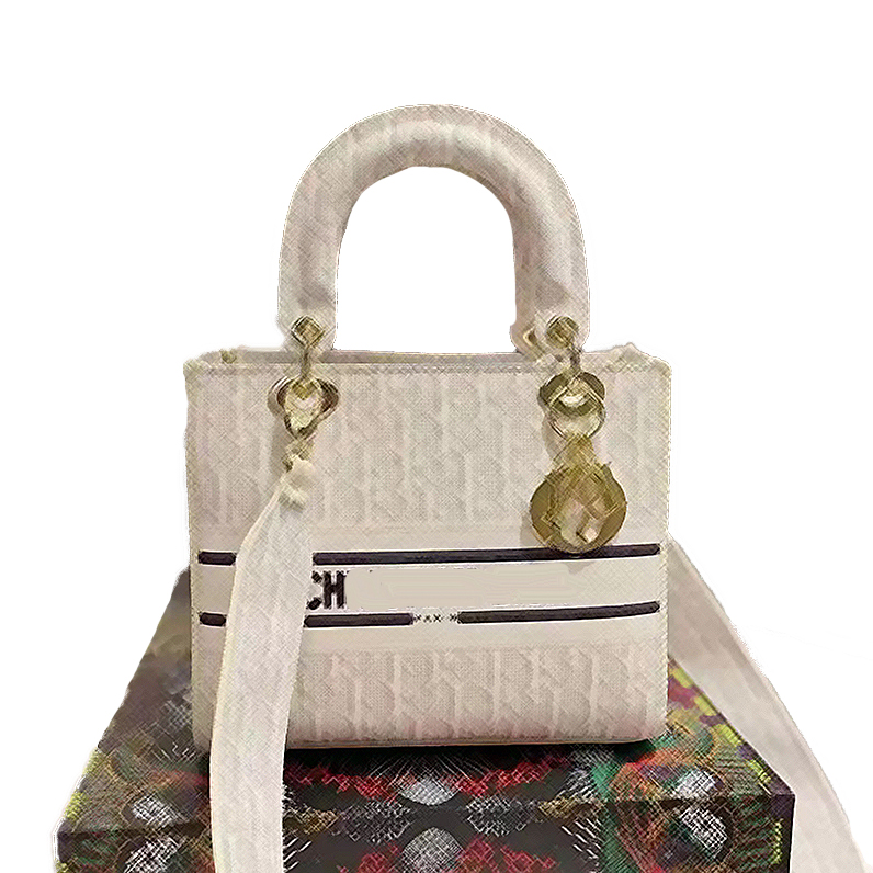 High quality luxury brand ladies fashion shoulder bag designer tote chain letter print messenger handbag European and American wild#08