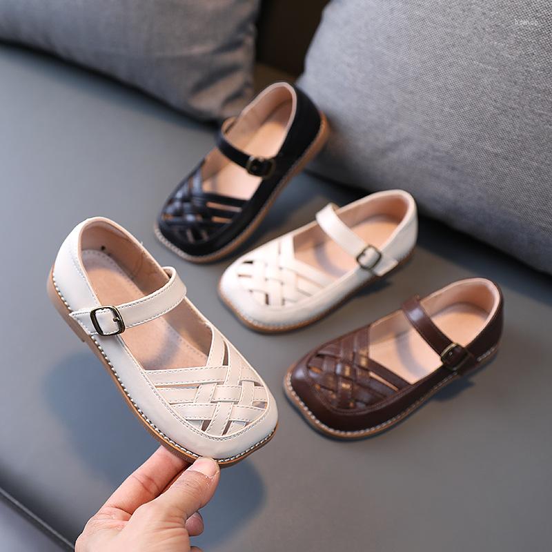 

Flat Shoes Girls' Leather 2023 Spring Children's Woven Hollow Half Sandals Girl Soft Bottom Breathable Princess Single Shoe, Black
