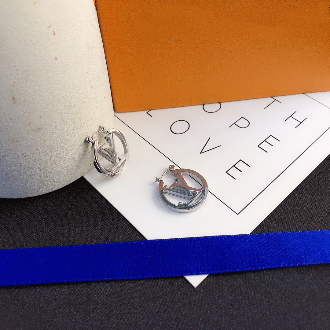 

Luxury Brand designer earrings Women Earrings Designers Letter Ear Stud Gold Silver Plated Earring for Wedding Party Jewerlry Accessories