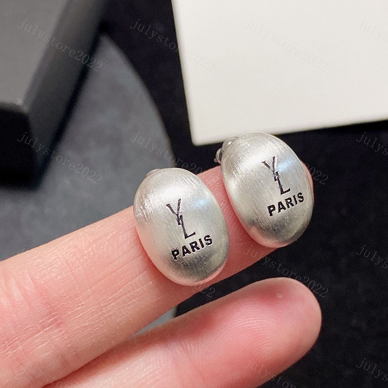 

Stud Earring Designers for Women Jewelry Silver Earrings Huggie Letter Ear Studs Luxury Hoops Fashion Retro Gold Love Earrings Y Accessories Box