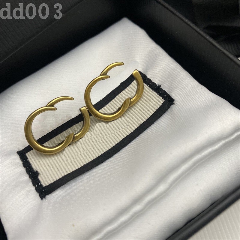 

Vintage gold color mens luxury earrings designers for women fashionable chic stainless steel simple metal double letter pattern jewelry designer earings ZB016 E