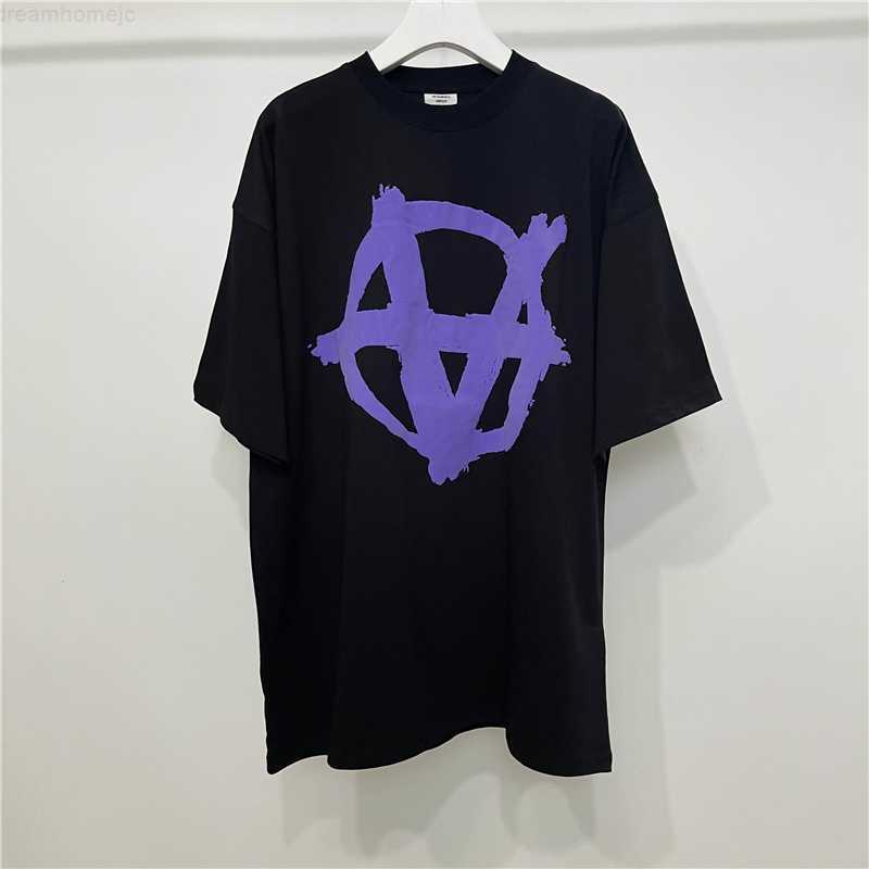 

Vetements High Quality Foam Print Anarchy Fashion T-shirt Men Women 1 1 Back Sleeve Gothic Font Tees 0304, 12