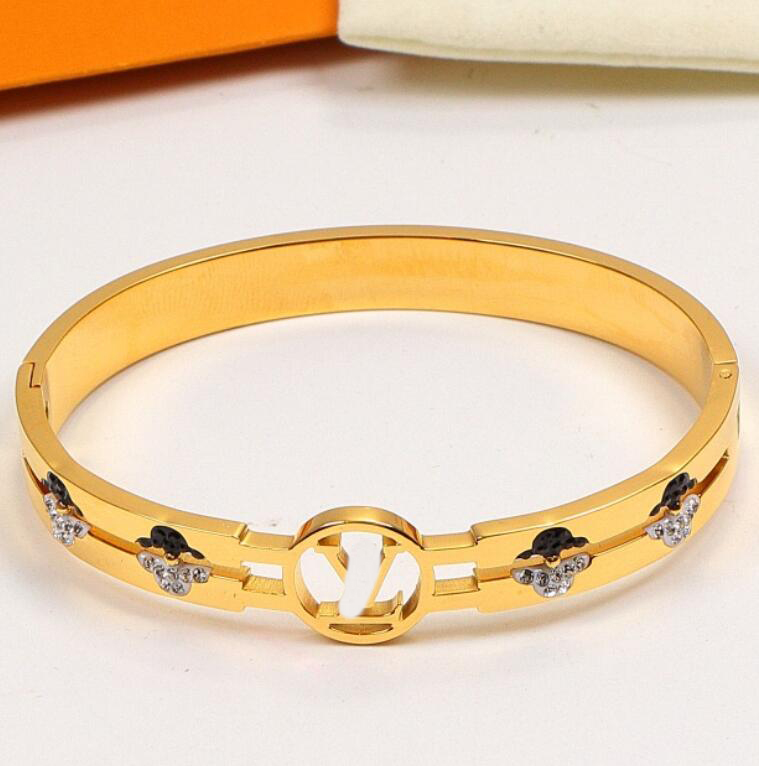 

Fashion Bracelets Women Luxury Brand Designer Bangle Bracelet 18K Gold Plated Stainless steel Lovers Gift Jewelry Without Box