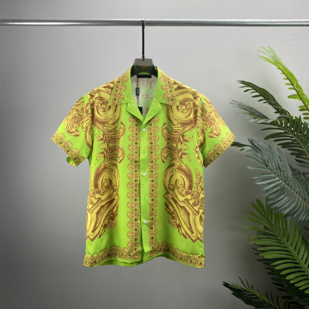 

2 LUXURY Designers Shirts Men's Fashion Tiger Letter V silk bowling shirt Casual Shirts Men Slim Fit Short Sleeve Dress Shirt M-3XL#48