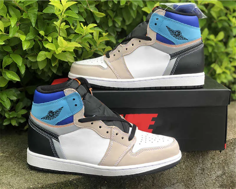 

2023 Basketball Shoes Sneakers White Blue Luxurys Designers Chamois Leather Outdoors 2021 Jumpman 1 Og 1S Mens Womens With Box, Gray bone white