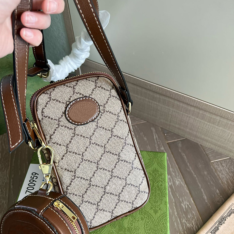 

700959 Designer bag Fashion mini Crossbody bag Design sense women's tote bag Retro art fashion simple small bag, Multi-color