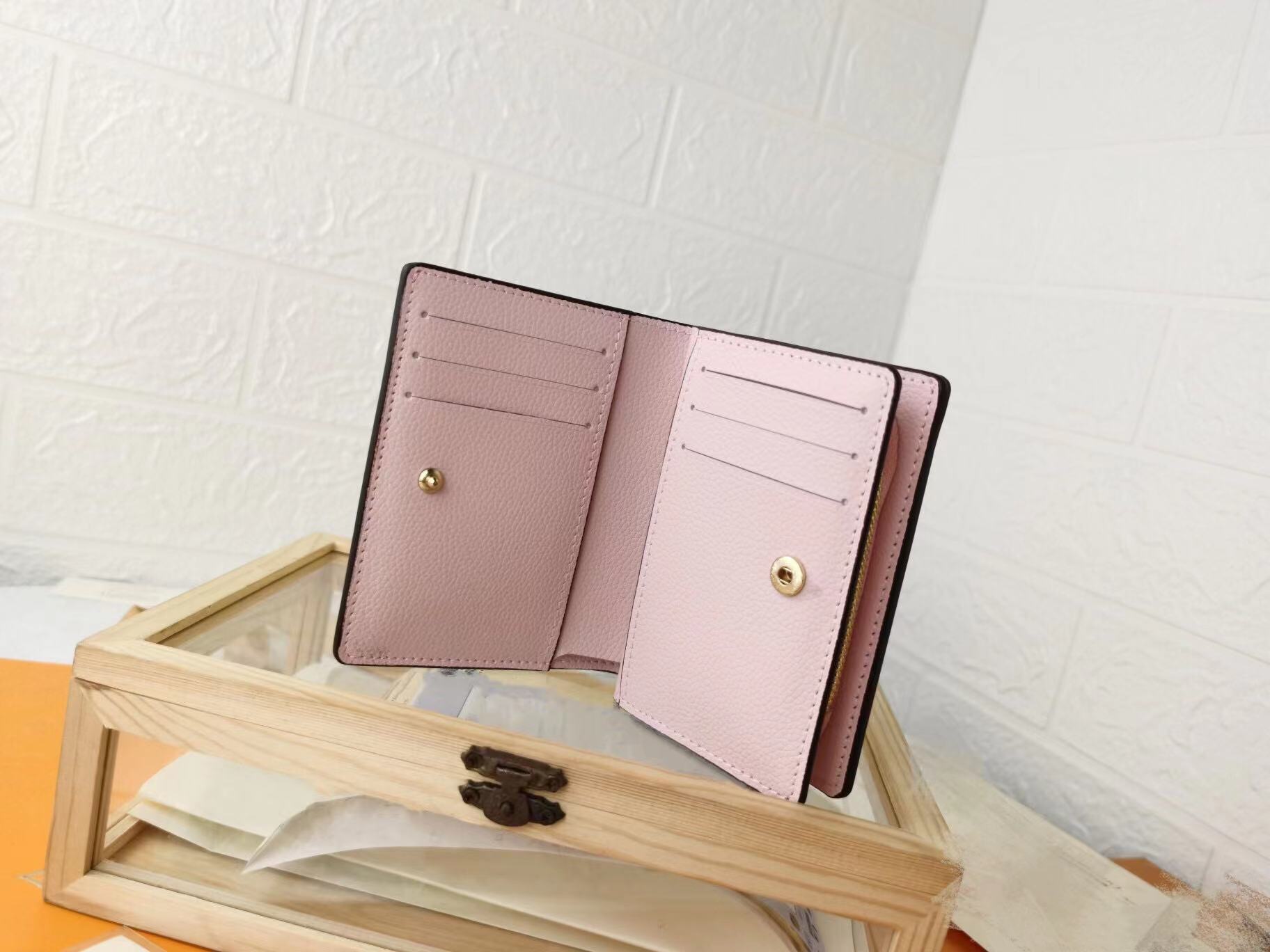 

Clea Wallets Empreinte Leather 4 Colors Black Pink Red Blue Women Designer Purse Card Holders Clutch Bag Coin Purses