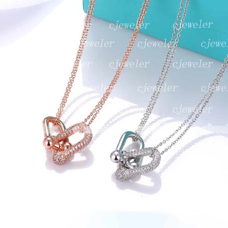 

pendant necklaces letter T Diamond-encrusted smooth face bamboo clavicle chain horseshoe ring Valentine's Day gift CNC steel print inset diamond ins wedding