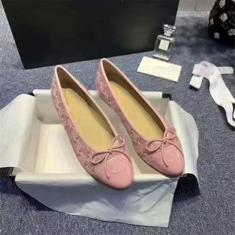 

High-quality women's classic ballet shoes outside wear color matching bow light mouth comfortable Mary Pearl designer flats 35-41, C2 high quality