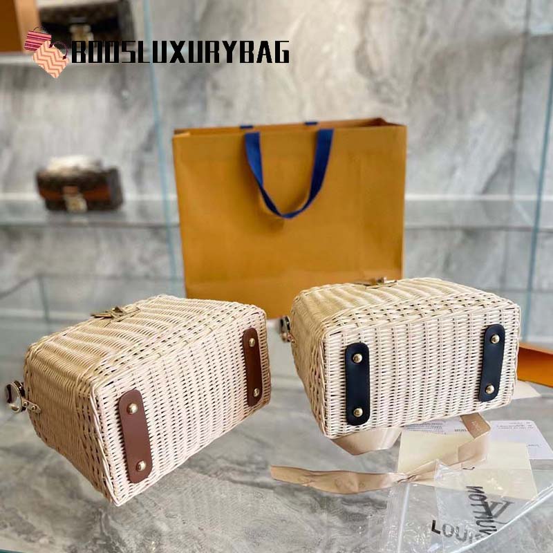 

2023Women Handbag Panier Straw Bag Knitting Beach Designer Shoulder Bags Wicker Capucines BB Designers Handbags Crossbody Womens Basket, Withe cc logo(size:44*26*16cm