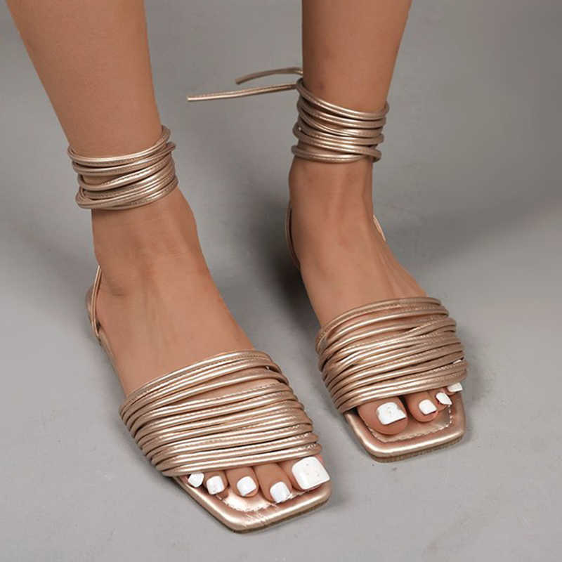 

Sandals Gold Silver Gladiator Sandals Women 2023 New Flat Heels Square Toe Slippers Woman Slides Plus Size 43 Ankle Strap Summer Sandals Z0306