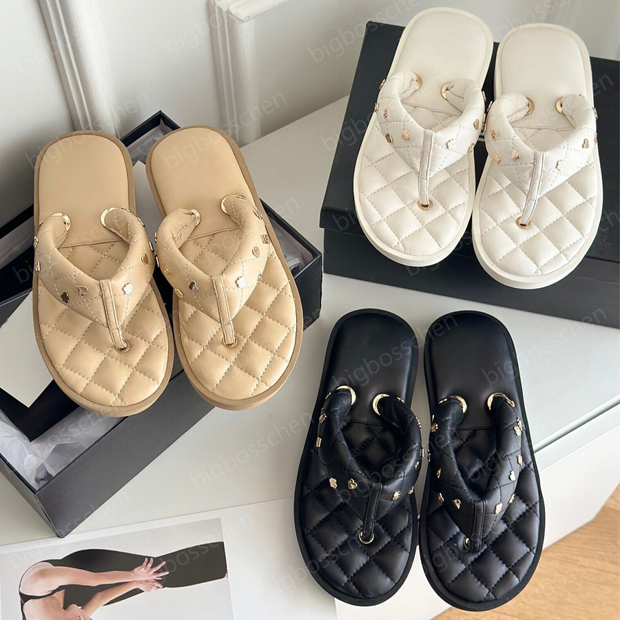 

Luxury flip-flops ladies summer sandals designer fashion metal flowers letters love brand flip-flops leather comfortable outdoor hotel home sexy beach shoes 35-41, Black
