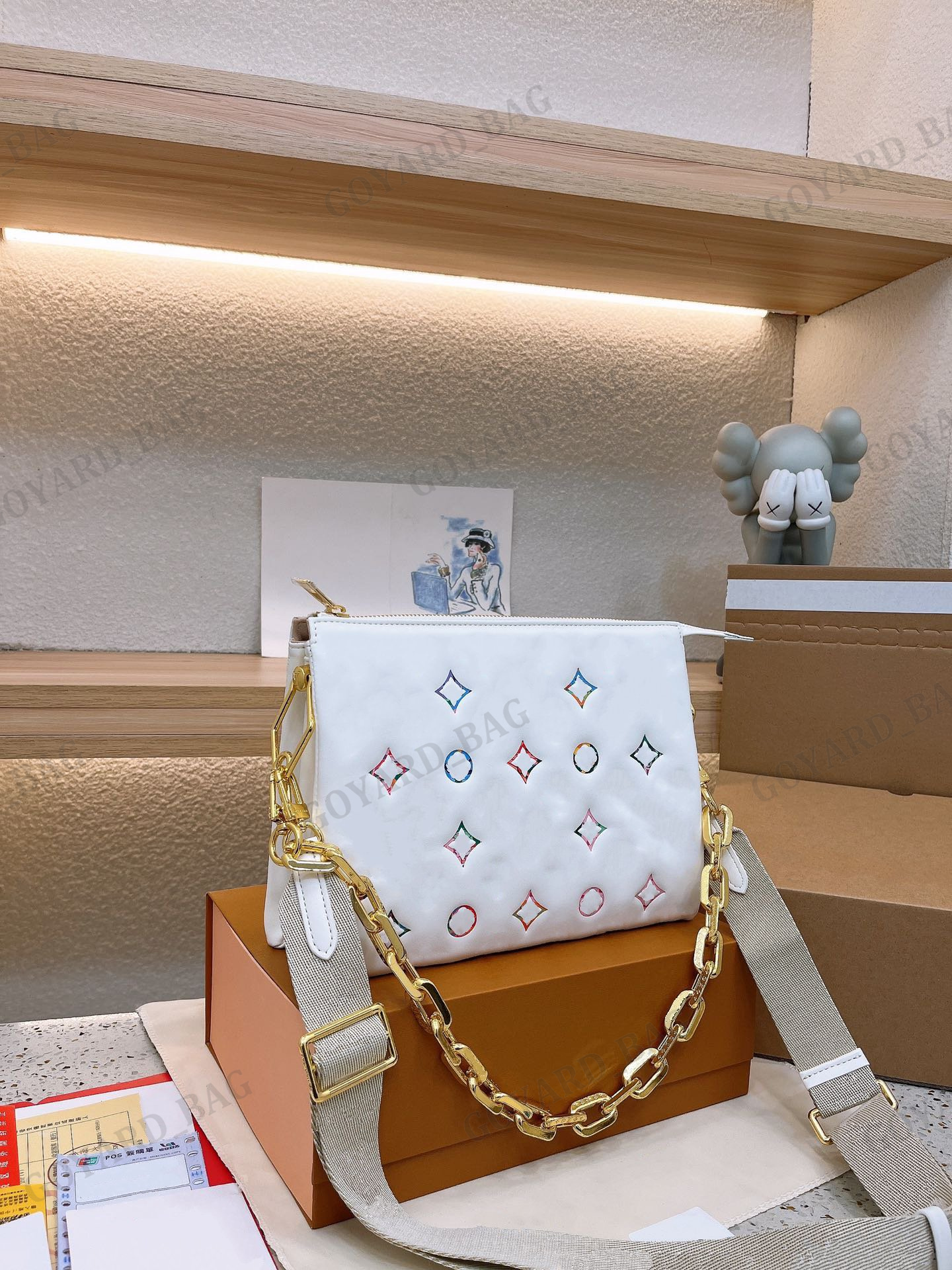 

Womens Coussin PM Handbag Designer Chunky Gold Chain Crossbody Bag Embossed Monograms Floral Flap Bags Stylish Lady Puffy Leather Shoulder Underarm M21204 M21209, 11111