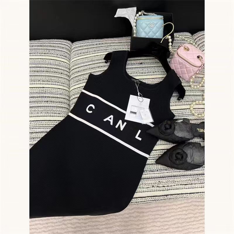 

Womens Designer Clothing Summer Full Letter Knitted Dresses For Women Designer Short Sleeve Skirts Ladies Knit Dress