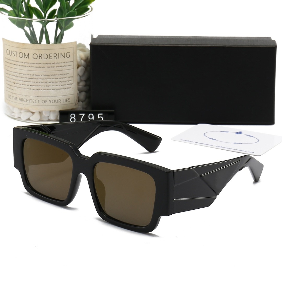 

Fashion Designer PPDDA Sunglasses Classic Eyeglasses Goggle Outdoor Beach Sun Glasses For Man Woman Optional Triangular signature 5 colors AJ 8795
