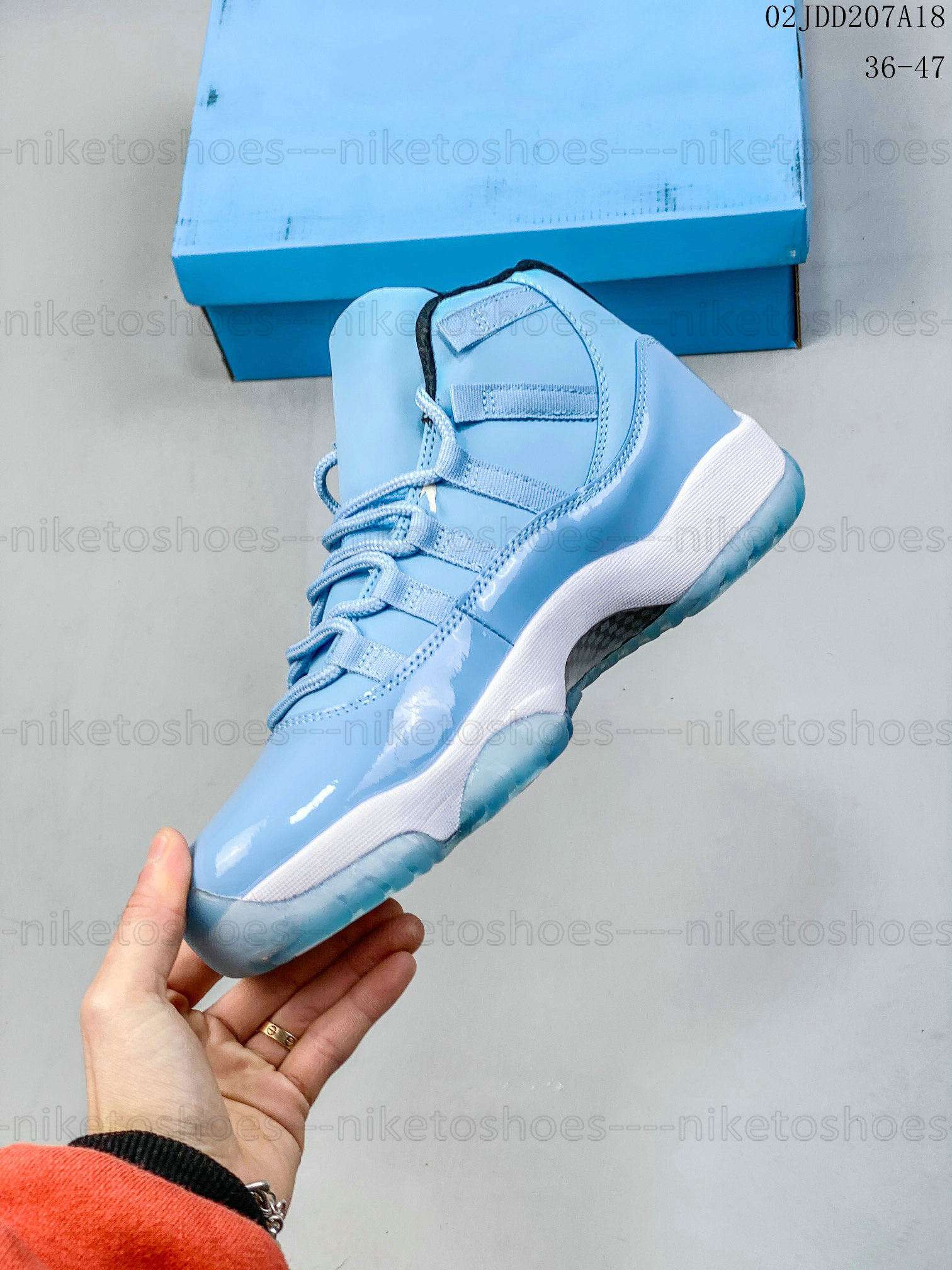 

Luxury Jubilee Men's Casual Basketball Shoes jumpman 11 Versatile Flats High Top Lace-Up Casual Women's Board Shoes Sports Sneakers, 01