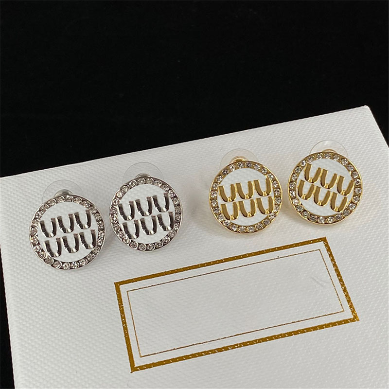 

Periphery Diamond Circle Earrings Center Letters Design Charm Female Wedding Party Gift Jewelry