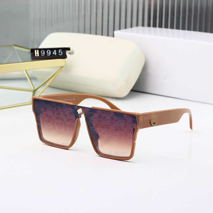 

Luxurious Designer Versage Sunglass Versage Womsunglasses Ens Sage Mens Punk Personality Metal Frame Fashion Trend Toad fashion