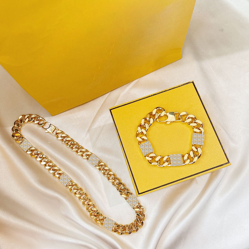 

New Full Diamond Pendant Necklaces Heavy Texture Golden Brass Bracelets Adult Adjustable Link Chain Necklaces