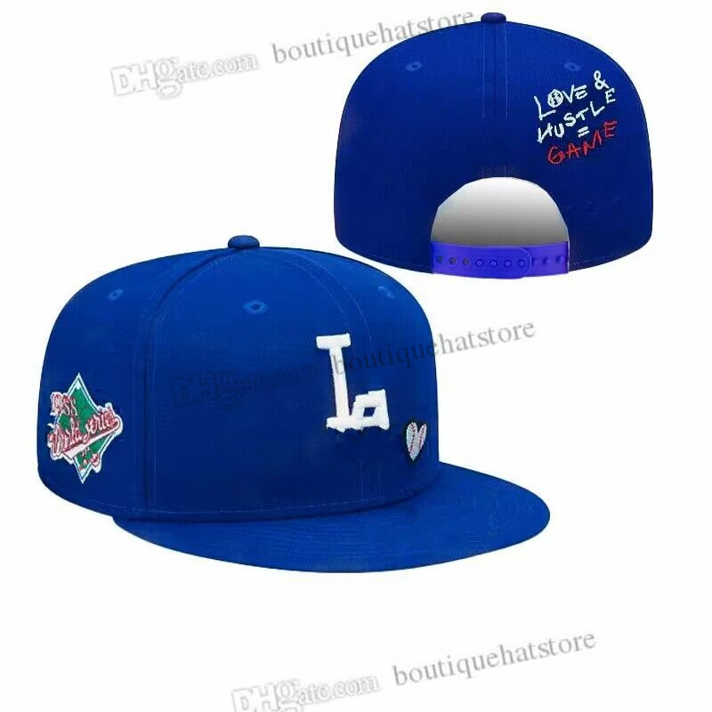 

2023 Men's Baseball Snapback Hats Classic Royal Blue Hip Hop Chicago Black Sport Full Closed Design Caps Chapeau 1995 Stitch Heart " Series" " Love Hustle Flowers Ma7-06