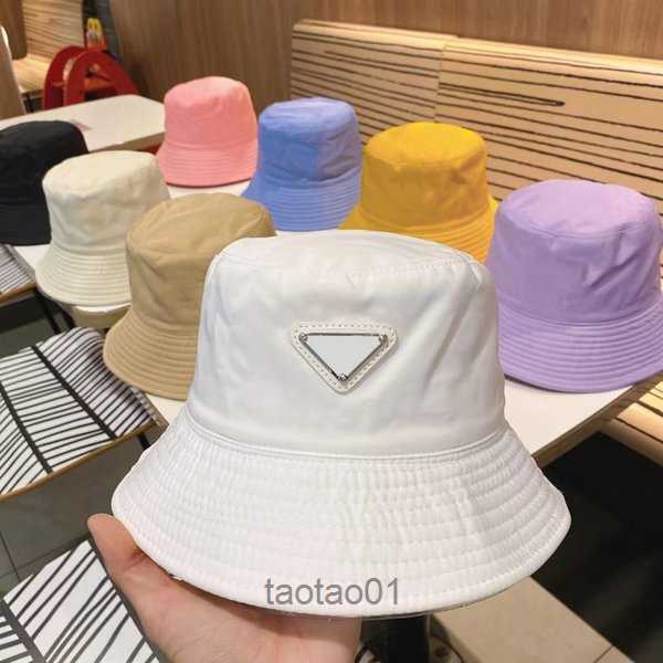 

Designer p Bucket Hats Triangle Badge Candy Color Couple Fisherman Sun Caps Mens Women Unisex Outdoor Casual Hat 8 Colorsaexxaexx, Blue