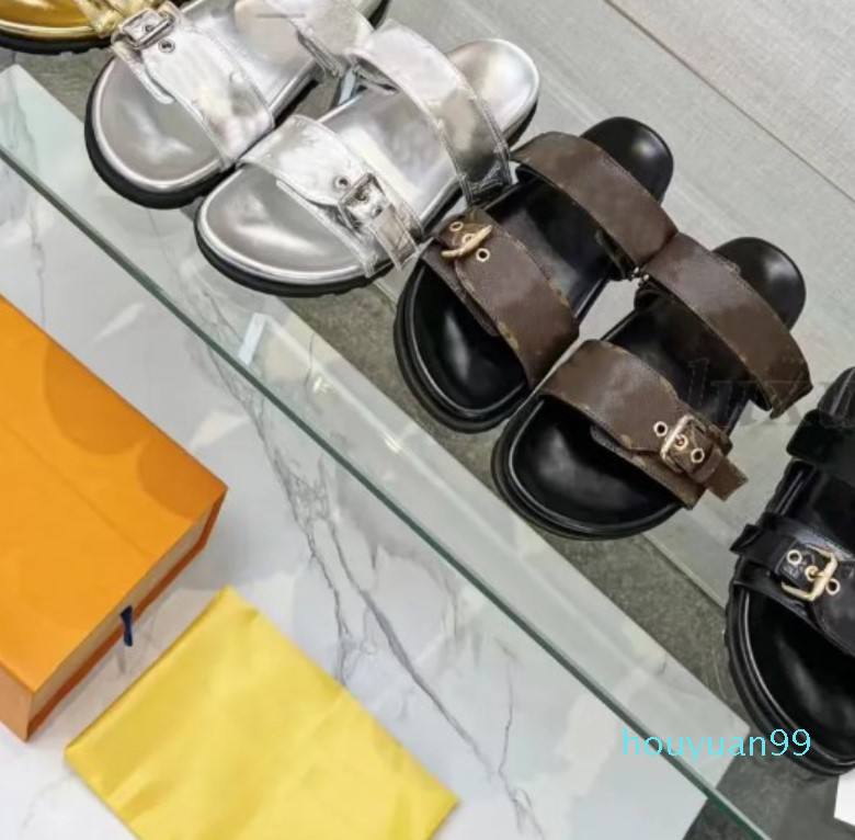 

Designer Slippers BOM DIA FLAT MULE Cool Effortlessly Stylish Slides 2 Straps with Adjusted Gold Buckles Women Summer Beach Rubber Soles Sandals