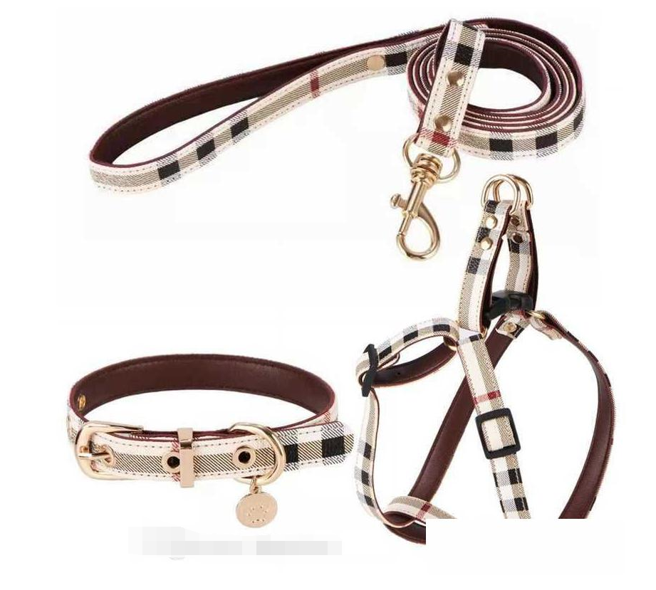 

Dog Collars Leashes Designer Harness And Set Soft Adjustable Printed Leather Classic Pet Collar Leash Sets For Small Dogs Chihuahu Dhysx