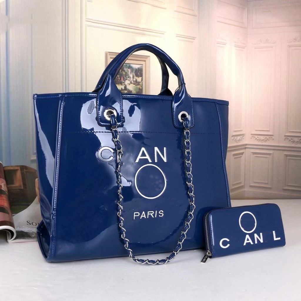

2023 Luxurys Designers Must Have Summer Wallet handbag 31RUECAMBONty PARIty tote fashion leather Crossbody bag Women's marmont mini Wave Messenger bag, #1