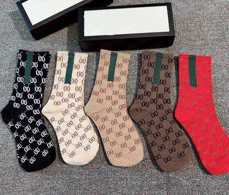 Designer Mens Womens Socks Five Pair Luxe Sports Winter Mesh Letter Printed Sock Embroidery Cotton Man Woman With Box-image-734514299