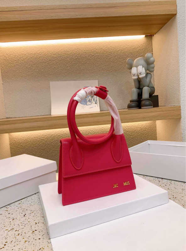 

Shoulder Bags Jaquem Designer Jaquemu Bag The Tote Jac Luxury Wallet Purse Crossbody Classic Leather handbag Handbag Large Capacity