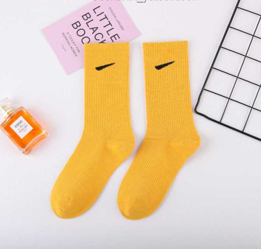 

Men's Fashion Luxury Socks Women's Hook Brand Stockings Designers Candy Colorful Medium Long Women Men Couple's Stocking Breathable Yoga 0a1y, Blue