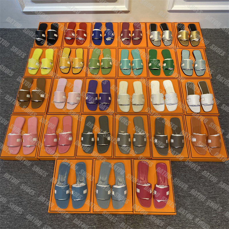 

Designer Woman Slipper Luxury Lambskin Summer Beach Slide Ladies Sandals Designers Flat Slides Lady Shoes Relief Leather Casual Slippers, H7