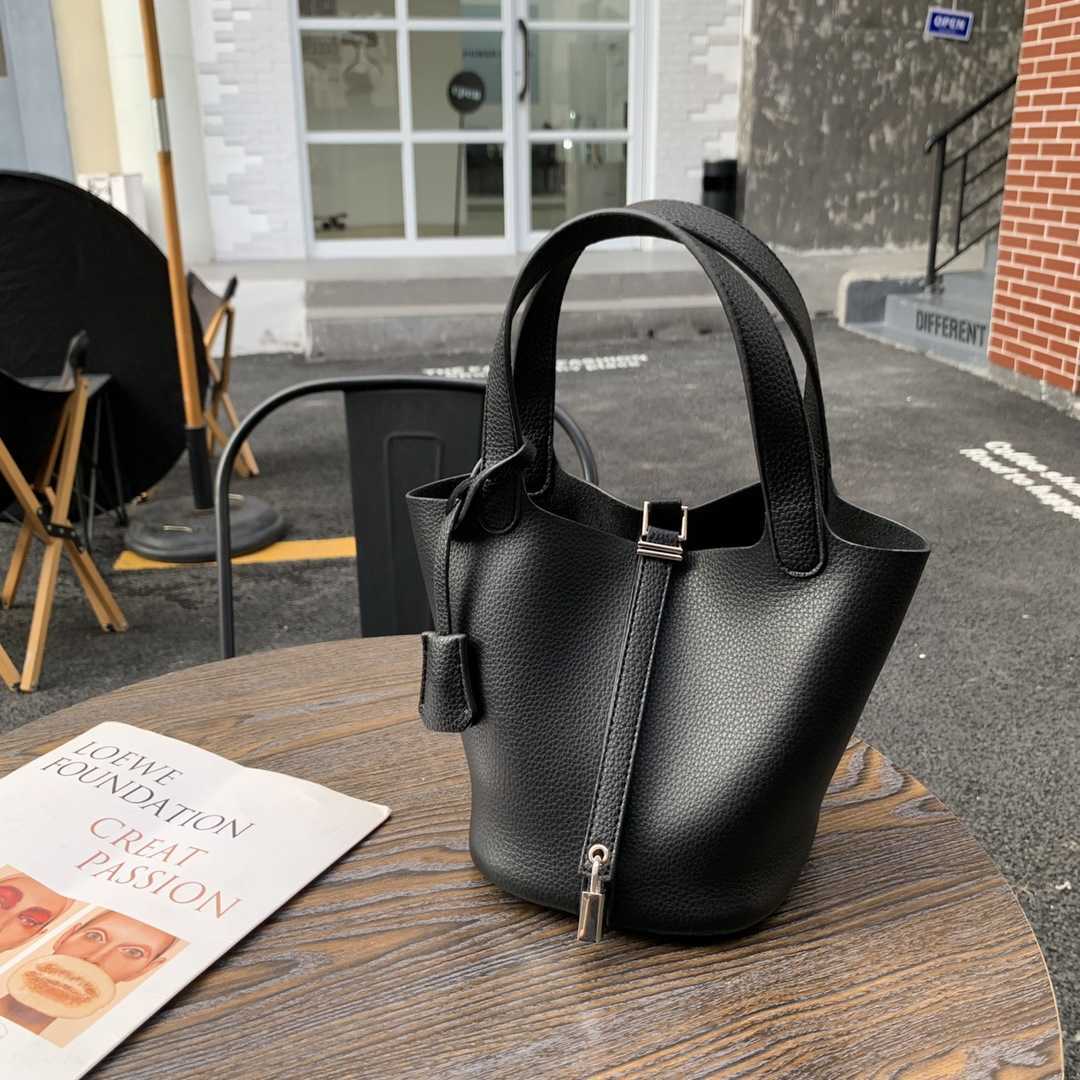 

H bag Designer Original Bag of parody 2023 versatile vegetable basket bag high texture bucket women's simple and generous hand, Black + gift box + brand certification